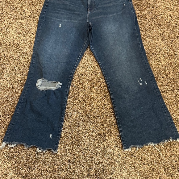 Express Classic Blue Jeans - Picture 6 of 10